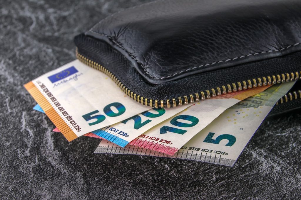 Bargeld nach wie vor beliebtestes Zahlungsmittel