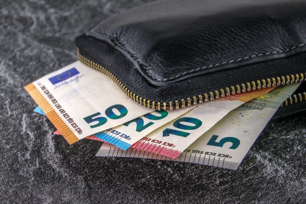 Bargeld ist immer noch näher am Herzen der Österreicher