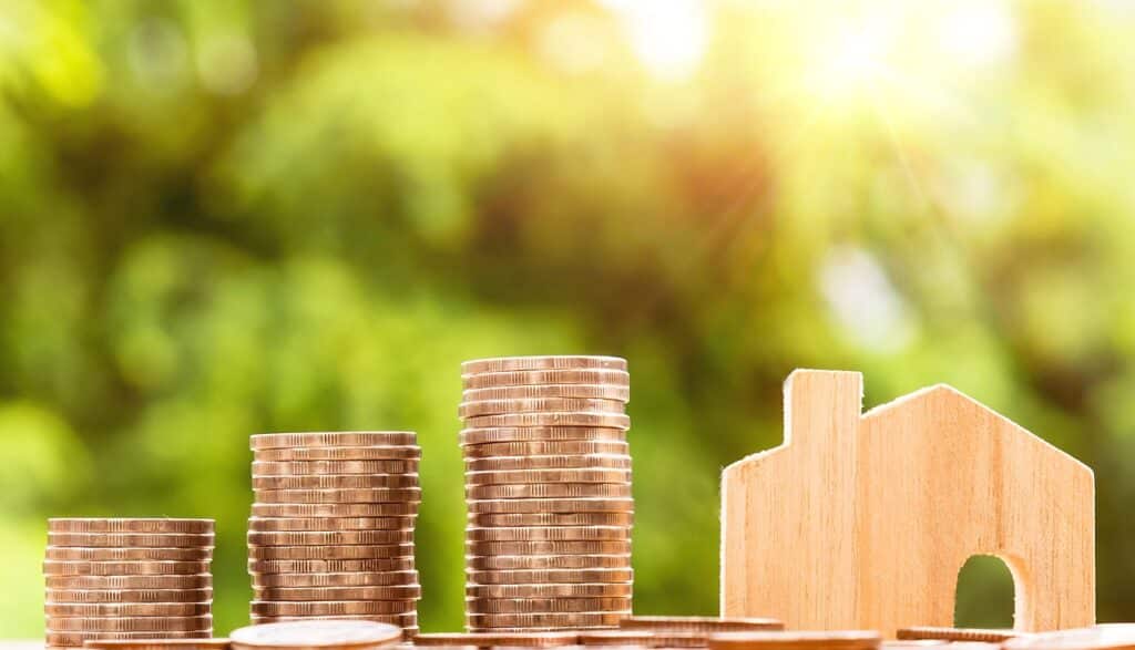 Durchschnittshaushalt müsste für neuen Eigenheimkredit 70% des Monatseinkommens aufwenden.