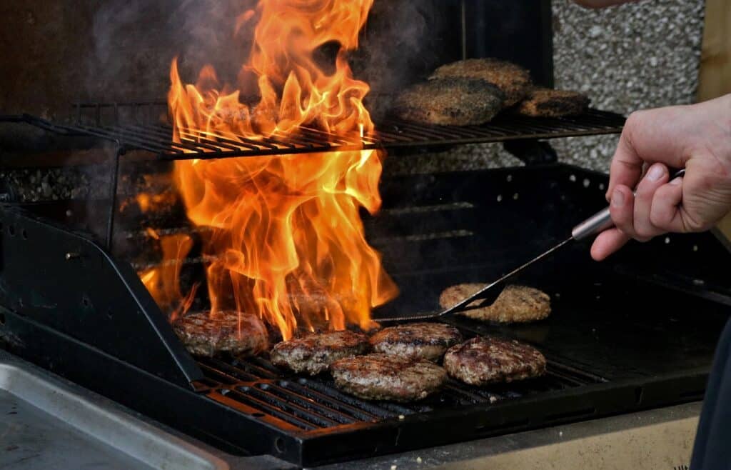 Jährlich mehrere hundert Unfälle beim Grillen