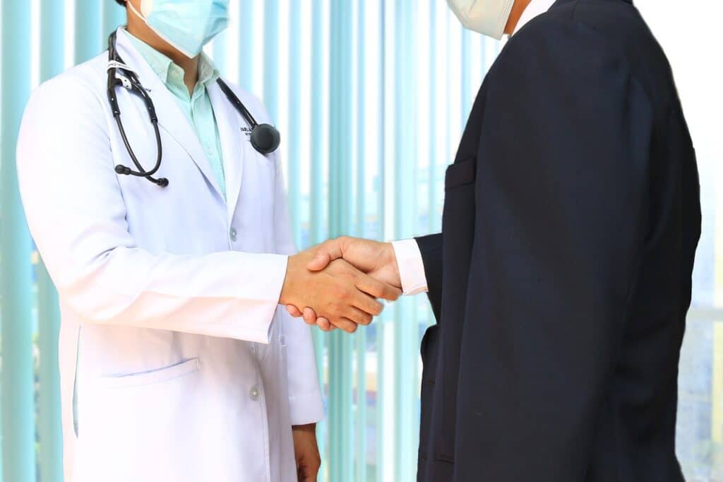 So bewerten die Österreicherinnen und Österreicher Ärzte und Gesundheitsversorgung