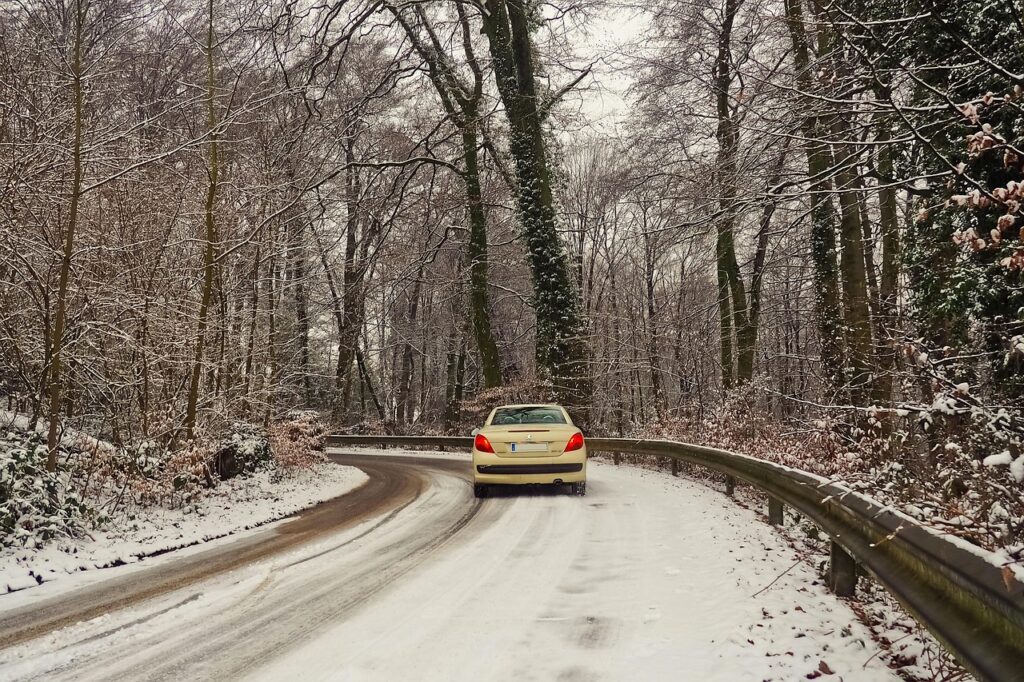 Sichere Fahrweise im Winter